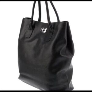 Furla Elegant Black Leather Tote